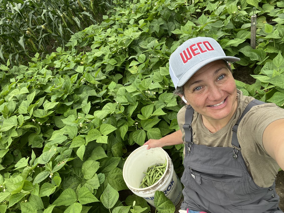 FulmerFalcons's tweet photo. Mrs. Underhill and Freddie are getting their hands dirty this summer! From growing fresh produce in the garden to canning the harvest, they’ve been busy turning hard work into something delicious! https://t.co/byPah5ugrS