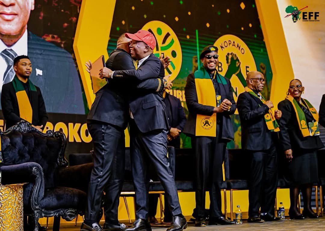 AfricaisBlack's tweet photo. A historic, radical display of Pan-African solidarity as EFF President Julius Malema embraces President Duma Boko at the BNF National Conference in Botswana. Breaking down colonial borders, uniting the SADC region, and fighting for a future where Africa's wealth, land, and minerals belong truly to the African child.

The progressive agenda is alive, resilient, and marching forward towards total economic freedom! 🇿🇦🇧🇼🌍