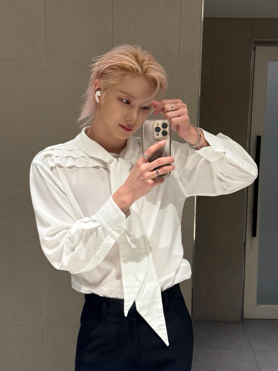 sunghosloops's tweet photo. 260720 #SUNGHO weverse post 🌟 https://t.co/GJZAFDid3w