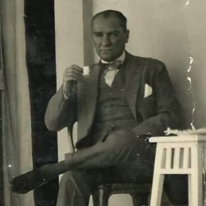 hannigramsboy's tweet photo. "You're hired."

"Yes my Atatürk, I'm tired. I need to sleep."

"No. You're hired. You will be working for Tvtal Greek Death now. Start tomorrow." https://t.co/LDj6vnaivL