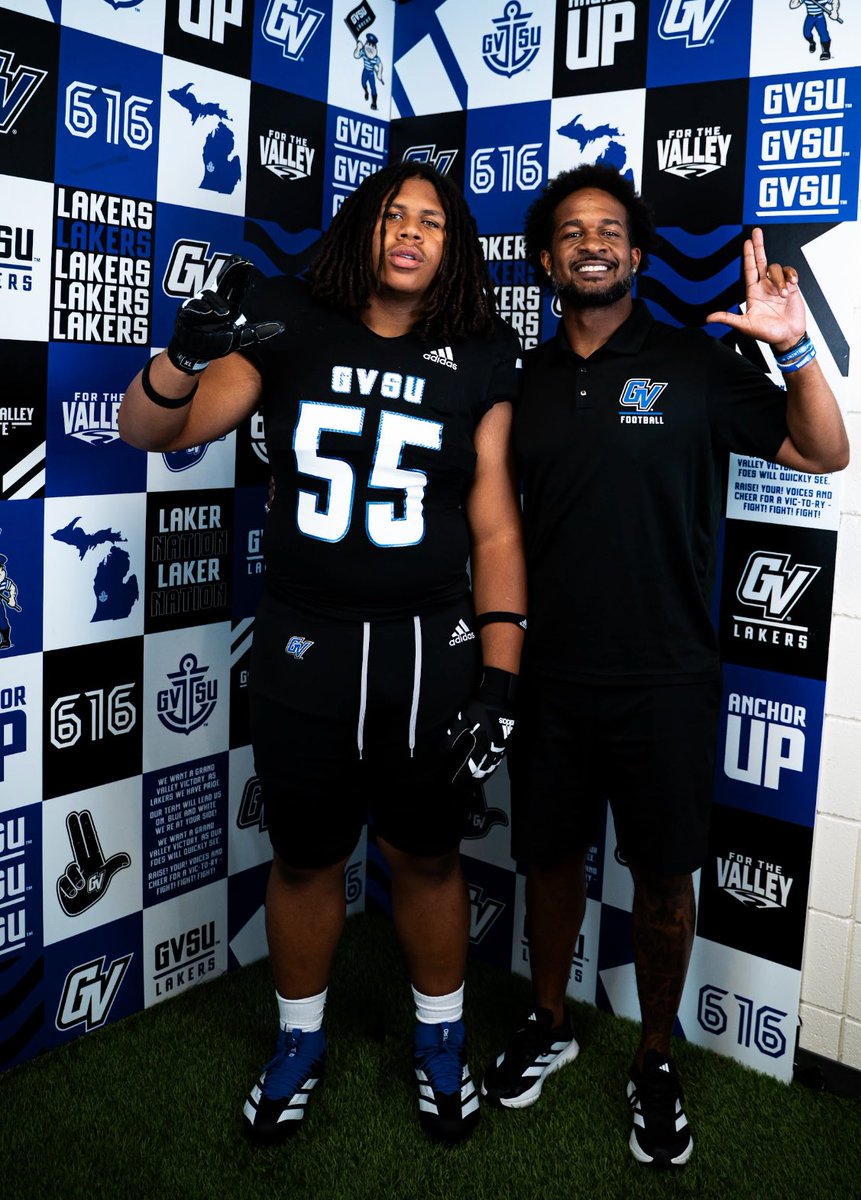 CalebLane55's tweet photo. Im proud to announce my commitment to @gvsufootball #anchorup
@CoachWooster @CoachMacCarruth @CoachLouisGVSU @CoachGollman @BIGBOOK_WORK @Coachvon05 @DOFRecruiting https://t.co/FBhaBVXXDf