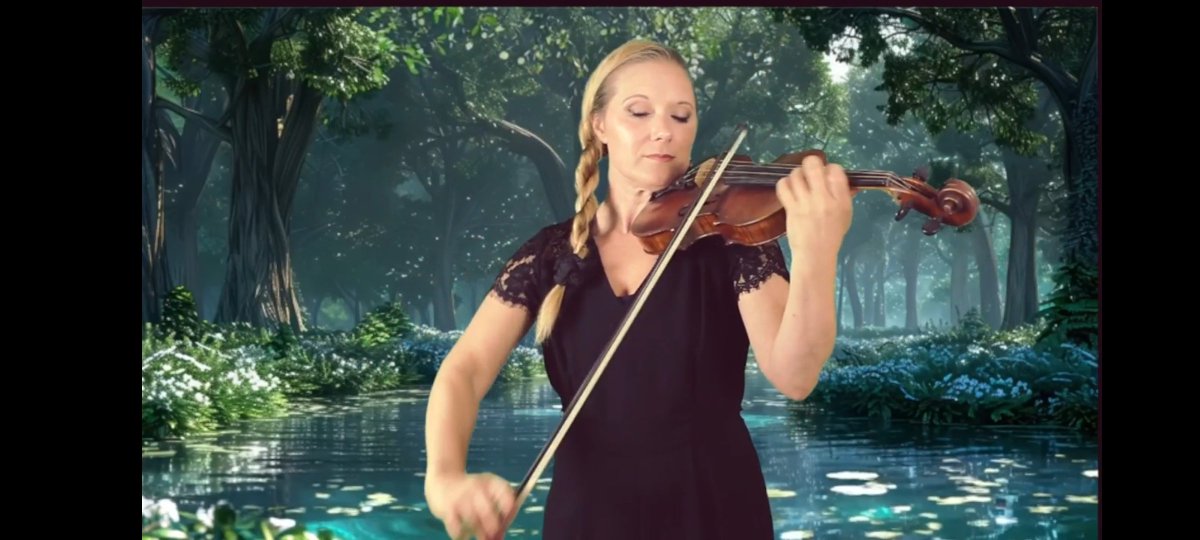 paupoljr's tweet photo. The Sunday Virtuoso on @LoungesTv with @HannahWoolmer https://t.co/ghYJZQJhJ6