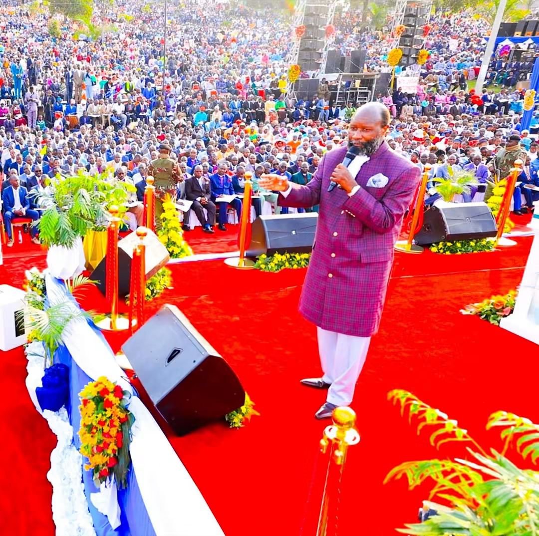 Ndze_Wung's tweet photo. The #EndtimeGlory has come to redirect the hearts of men back to blamelessness through genuine repentance and the unwavering pursuit of Holiness, which is the greatest investment for eternity with JESUS CHRIST in Glory. https://t.co/RqLA6aVZvC
