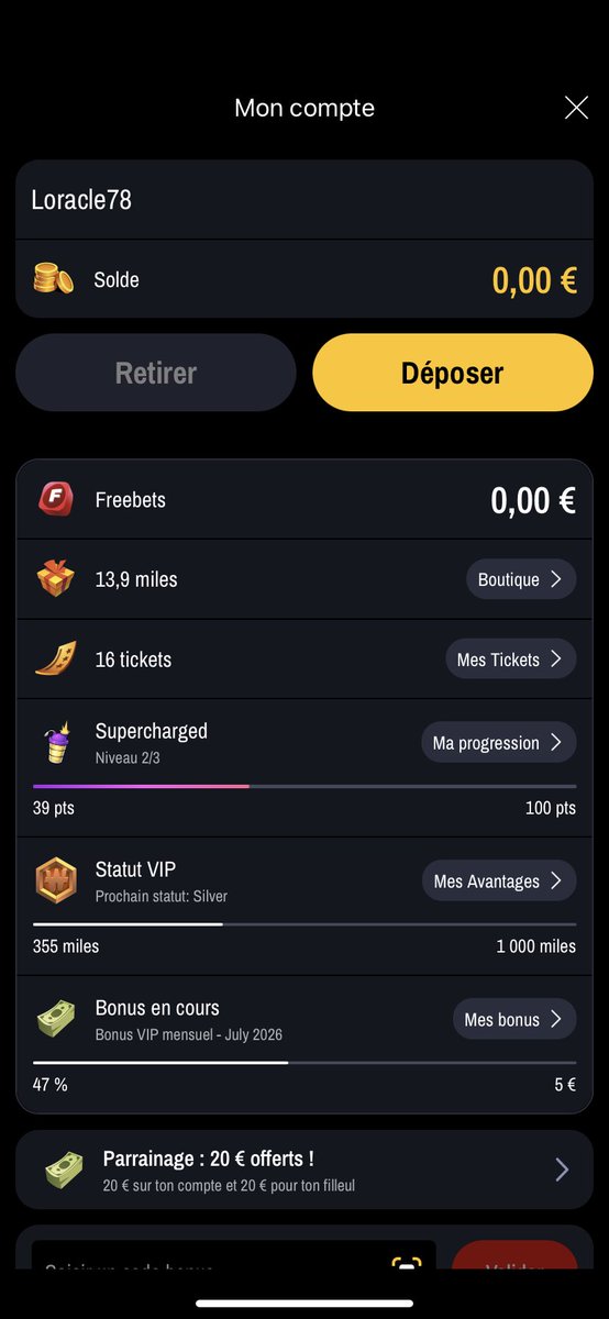 loracledunet's tweet photo. @WinamaxSport Qui fait le bon et envoi un petit ticket de paris pour ce soir histoire que je vibre un peu ? Allez soyez sympa les gars ! Je partage les gains https://t.co/URx9r3dLPw