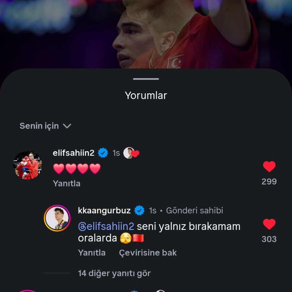Temmzvolley's tweet photo. 😅Kaan Gürbüz'den Elif Şahin'e

"seni yalnız bırakamam oralarda 🫣🇨🇳" https://t.co/sCVYopqHfz