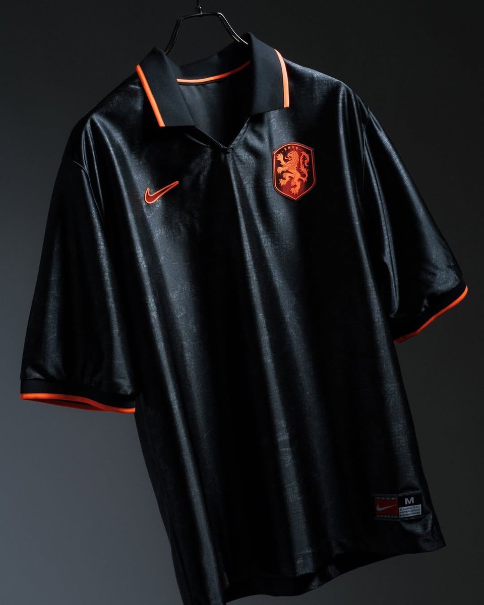 CaminoTV's tweet photo. le maillot Nike Energy du Pays-Bas passe à 43€ au lieu de 75€ avec le code goal 🤝

 https://t.co/LwICkegbmq https://t.co/3RdUk4bEZM