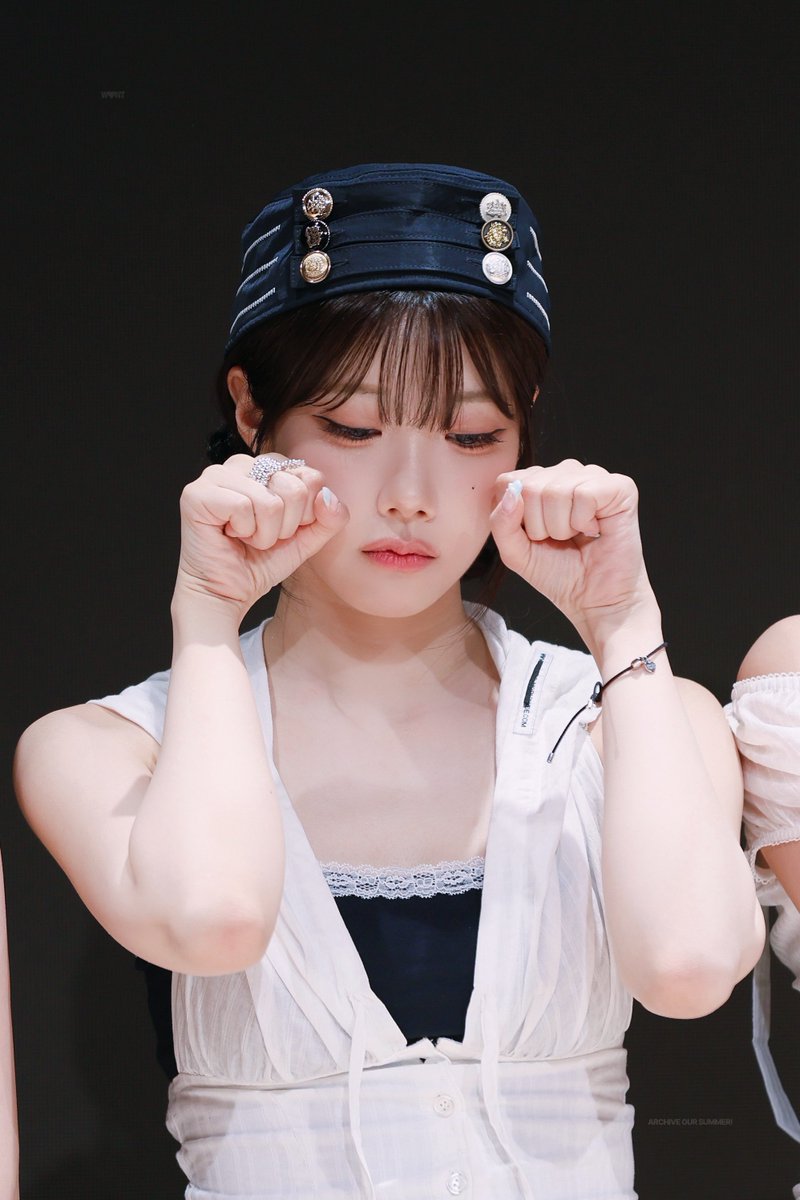 wantchaewon's tweet photo. 260719 막방 ㅜㅜ #윤채원 #CHAEWON #클라씨 #CLASSy https://t.co/ULBDxybceO