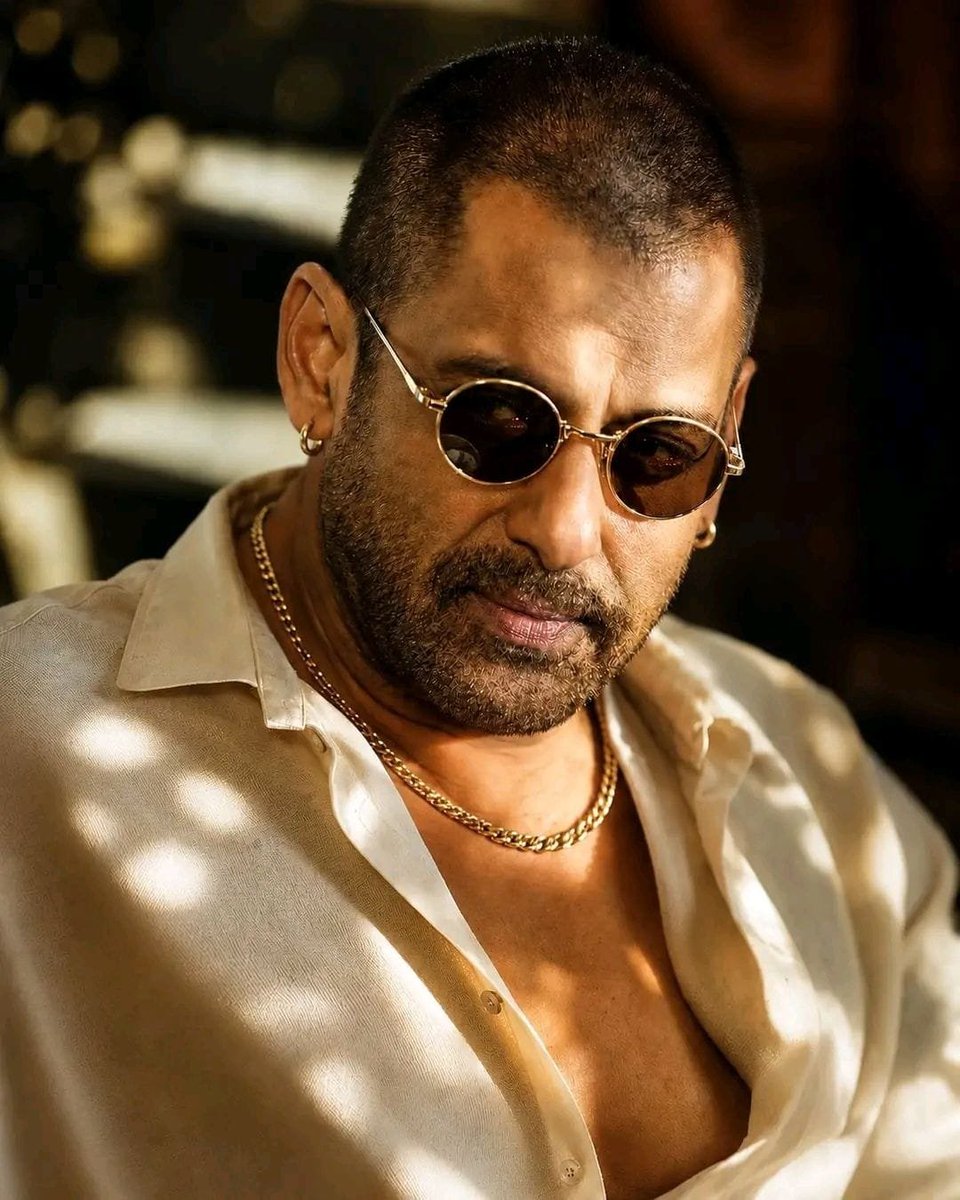 iArjunX_'s tweet photo. Selmon vai today 

morning                                      evening https://t.co/pjxvU9rvZi