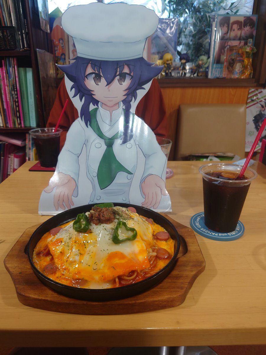 katsumisu's tweet photo. 軽食喫茶ブロンズさんで鉄板ナポリタンとアイスコーヒーいただきました🍝
すごく美味しかったです😊
18時になってしまったのに入れていただき、ありがとうございます✨️
ババロニさん、息子様に会えて嬉しかったです♪
また来ます❗️ https://t.co/J23mXRg6jz