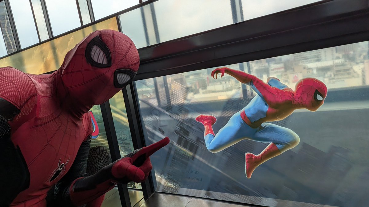 spa_jun's tweet photo. グランドシネマサンシャイン池袋
12階では #スパイダーマン のフロアジャック中。カウンター下にもあるから見逃さないで！
5階のアメリカンダイナー感じる「クラッパーズダイナー」ではコラボメニューあり。特別装飾で皆さんをお出迎え。
詳細 https://t.co/aiHt0U2tTU
#WeLoveSpiderMan https://t.co/ze8LFNBiUW