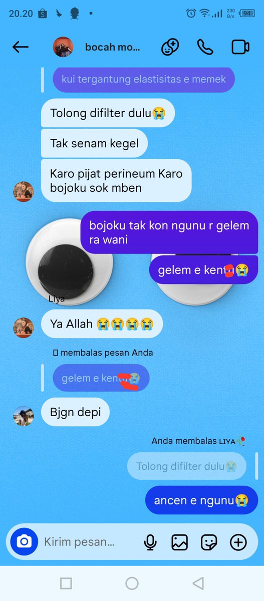 musfirohdevi's tweet photo. Group akhir2 sepi tapi sekalinya rame bahas m*m*k😭. Gua yg dah nikah ditanyain mereka sebagian gua jawab asbun https://t.co/PdSZRIQjTf