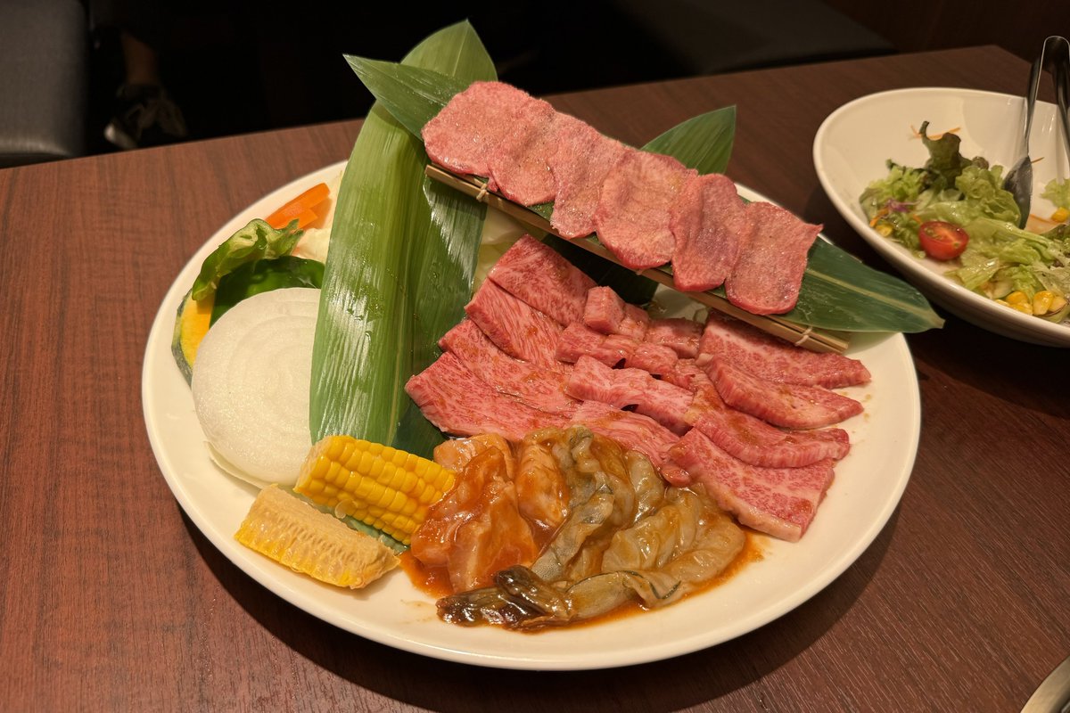 JA39RA's tweet photo. 大阪にて、行きたかった焼肉屋。
めっちゃ良い焼肉でした。美味かった。

今日は昼から飲み続け、良い週末を過ごせました。 https://t.co/81b02sxPN6