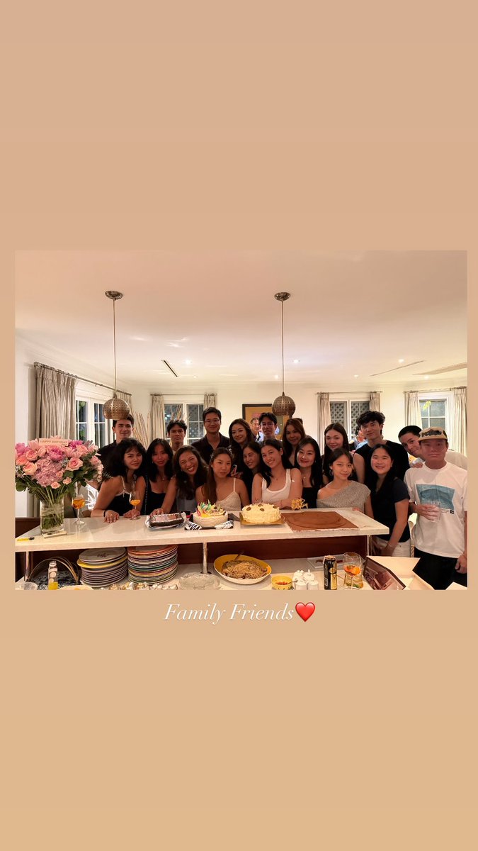 ᵖˡˢ LenaMiu SG Official tweet media