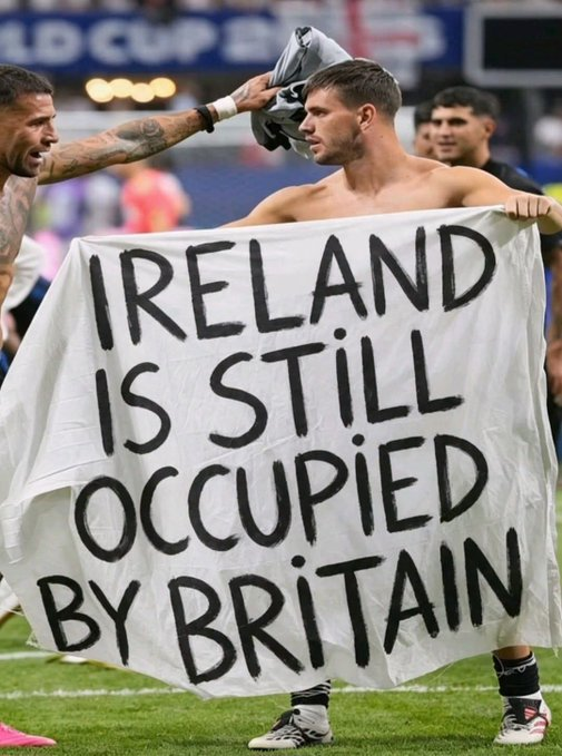 AkukaFranco's tweet photo. @IrishUnity https://t.co/e78so3Cm2e