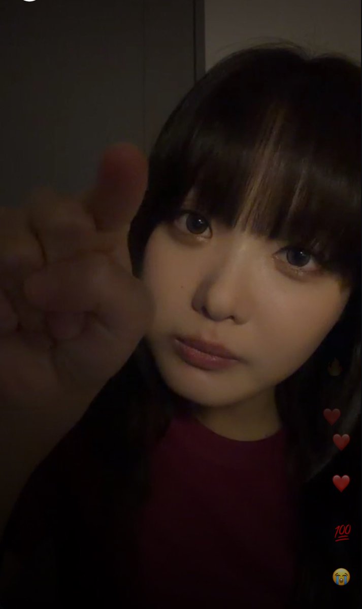 gororozzi's tweet photo. 로로야 이상형이 뭐야?
로로: 🫵🏻 https://t.co/qz9watczhK