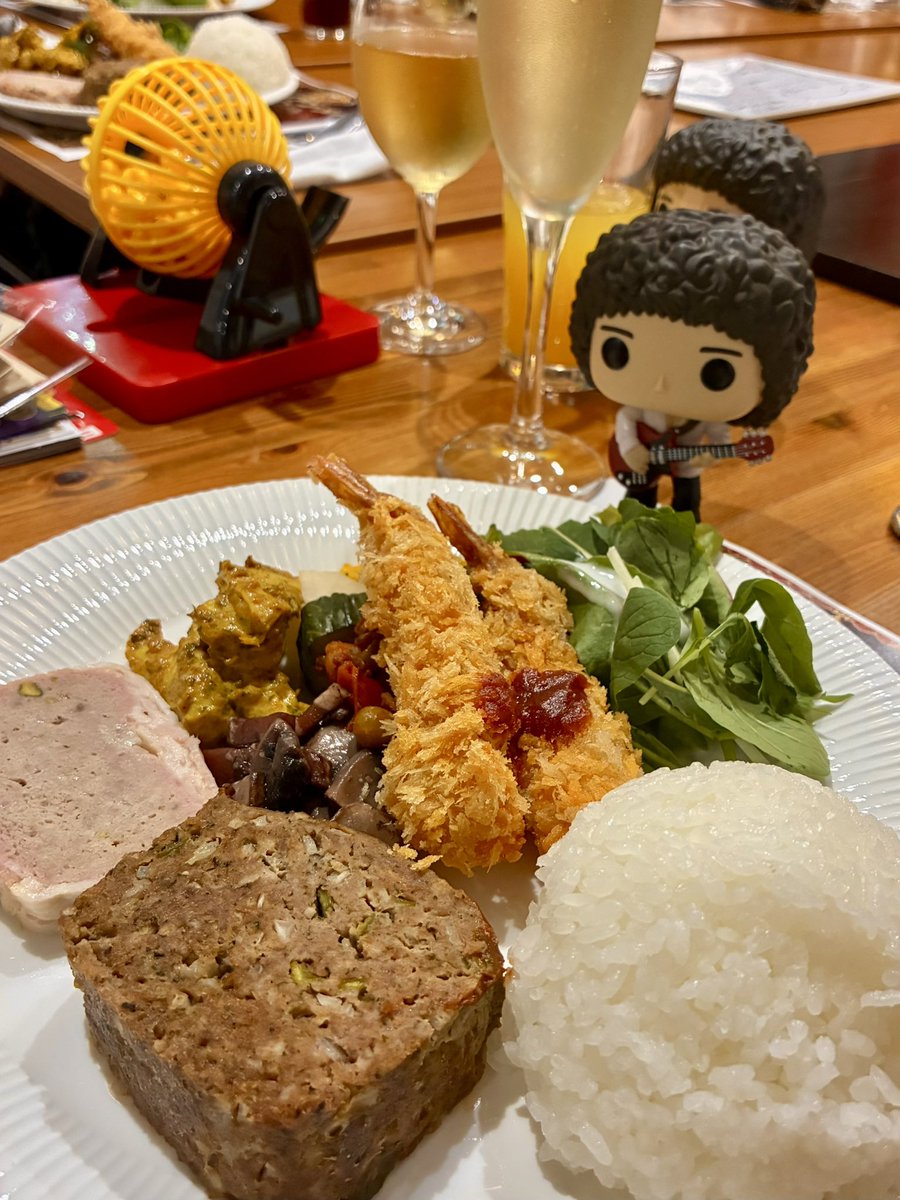 999qq_p's tweet photo. ブライアンバースデーオフ会にお越しくださった皆さま、一緒に企画してくれたとまとちゃん、ご協力くださったアチョーさん&amp;リンリンさん、本当にありがとうございました🙇‍♀️
とても楽しく貴重な素晴らしい時間でした‼️
本当にありがとうございました🥰✨
@tomatopti39  @Akindofmag69755  @Rin_rin_9611 https://t.co/5fC2PvZUam