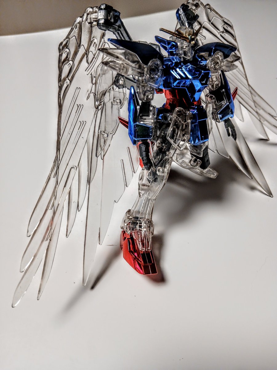 ganpkaeru86's tweet photo. 久々にガンプラ！！！！
メタルクリアーは綺麗✨後日部分塗装予定です！
#ガンプラ好きな人と繋がりたい https://t.co/felEZZQ5Sh