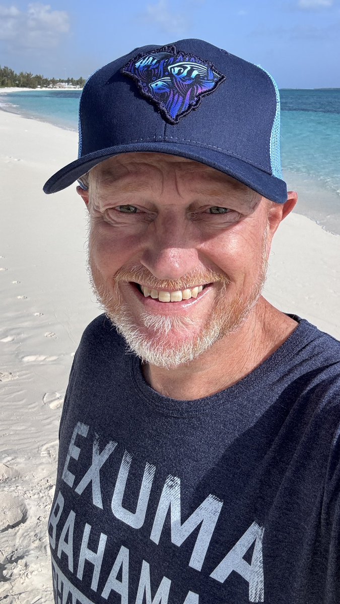 wisedrjr's tweet photo. Today’s “Summer Collegiate Sunday” hat is a Glowfish trucker from @GoBlowfish. We have some really cool “Glowfish” in the reef in front of our house.

#HOTDTheMayor 
#365DaysOfHats #Day200 #DHCSportsShow https://t.co/noUyCEbaBZ