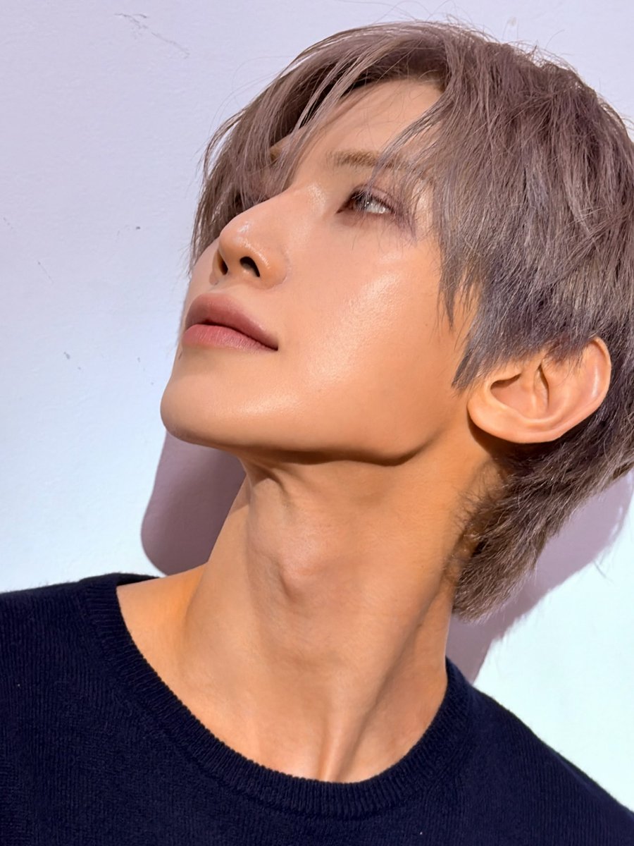 CentralATEEZBR's tweet photo. 📷 | 19.07.2026 – Nova atualização do #YEOSANG no Instagram.

"😌❤️"

🎵: ATEEZ - Dreamy Day

🔗: https://t.co/DsPXStzKsj

~🦕
#ATEEZ #에이티즈 @ATEEZofficial #여상 https://t.co/zhdsK7CNWm