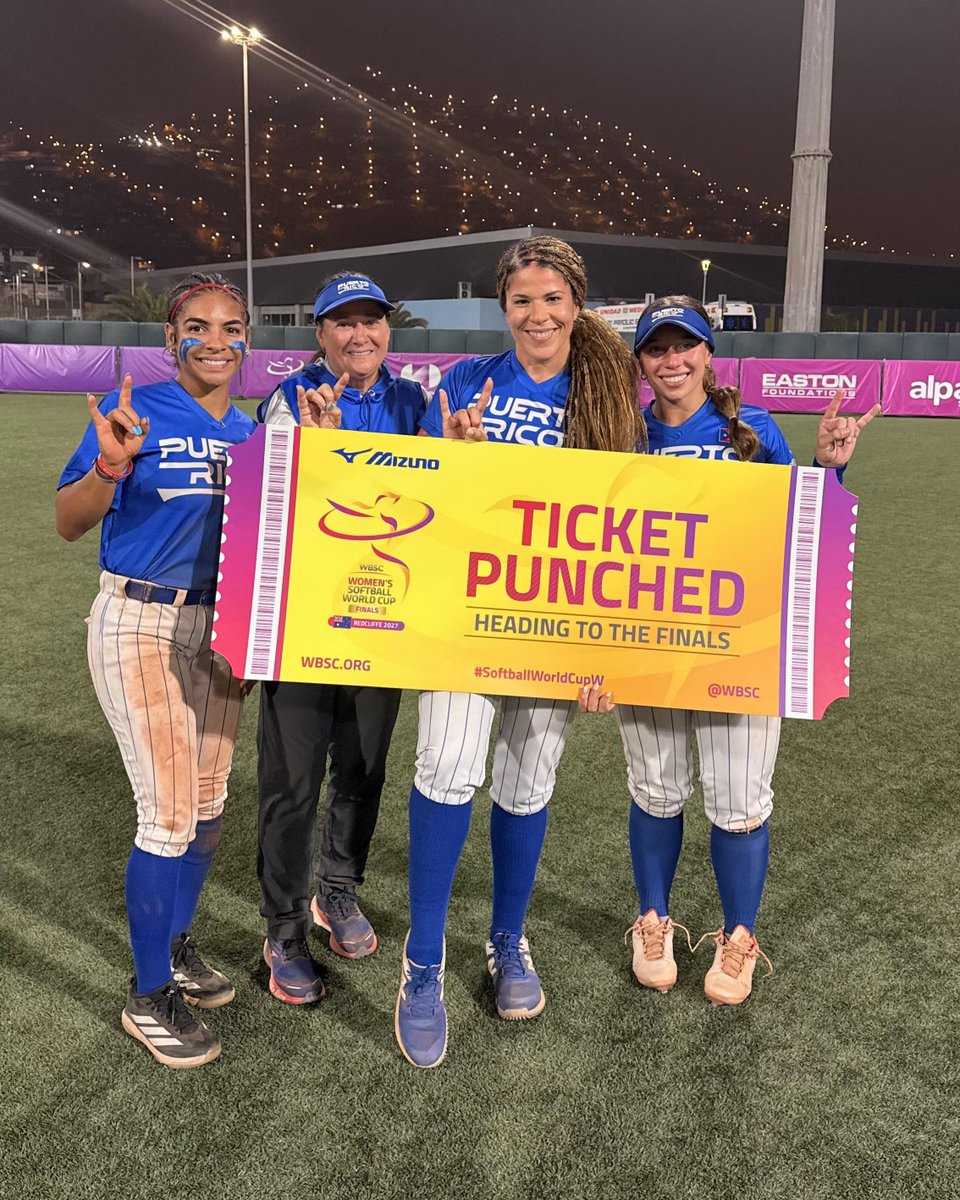 USFSoftball's tweet photo. Congratulations to these four Bulls for punching their ticket to the @WBSC World Cup Finals in Australia!! https://t.co/28BKI0bJkH