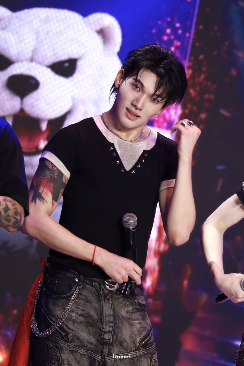 frameOmieOly's tweet photo. 19072026 🔥

คิดถึงกิตตินบน stage ที่สุดเลย 💘

#StageShowdownxPERSES 
#KRITTIN_PERSES #PERSES_TH https://t.co/LhPA8T0Rah