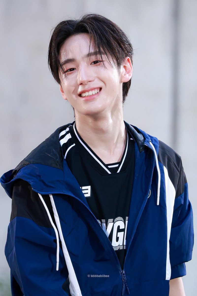 bbbbabiibee's tweet photo. 19072026

Onzen at first happening stage 🌟💙

@Zenxchains #Onzen_ktp
#AlphaNewClan1stHappening
#ProjectAlphaNewClan https://t.co/fiBfVfCEia