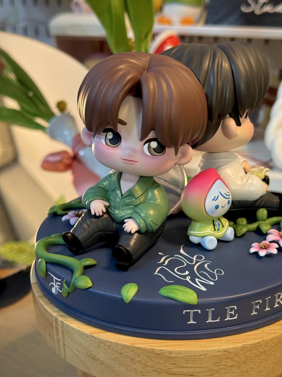 nonglukpongg's tweet photo. ได้เอาน้องโมเดลกลิ่นฝนไปให้น้องๆแล้ว ฮื่อ ตั้งใจทำมาคอนแกรทดูโอ้ อาจจะดีเลย์ไปไม่หน่อยแต่ดีใจที่ได้เกิดทันเดบิ้วเติ้ลเฟิร์สวันนะ รอซัพพอร์ทผลงานต่อๆไปเลยย รักทั้งคู่มากๆๆๆๆ (ตอนท้อกไม่ได้พูด ล่ก) ขอบคุณพี่อองเทร่ที่ทำให้หนูได้มีโอกาสนี้ด้วยค่ะ 🥹💚🩷

TFO x ENTREE MEET & CHIPS
#EntreeProteinxTFO
#tlefirstone #เติ้ลเฟิร์สวัน