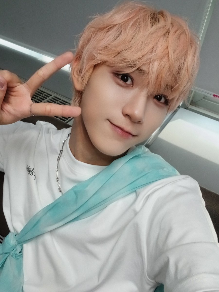 DaisukeversePH's tweet photo. [WEVERSE UPDATE]
—071920

🐻: 2주 차 끝🏃

🖇️: https://t.co/VZQhXITKmk

#DAISUKE #다이스케 
#아홉 #AHOF https://t.co/LE21D9jVB9