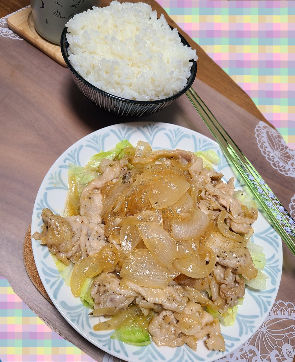 arupedeusu69's tweet photo. 今週🐷🧅🍛🐔🍄
急激に暑くなってきて夏バテしそう
まだしたことないけど🥴
 #生姜焼き  #バターチキンカレー  #ガーリックチキン  #鶏ももときのこのめんつゆバターソテー https://t.co/u2B28wQbSp