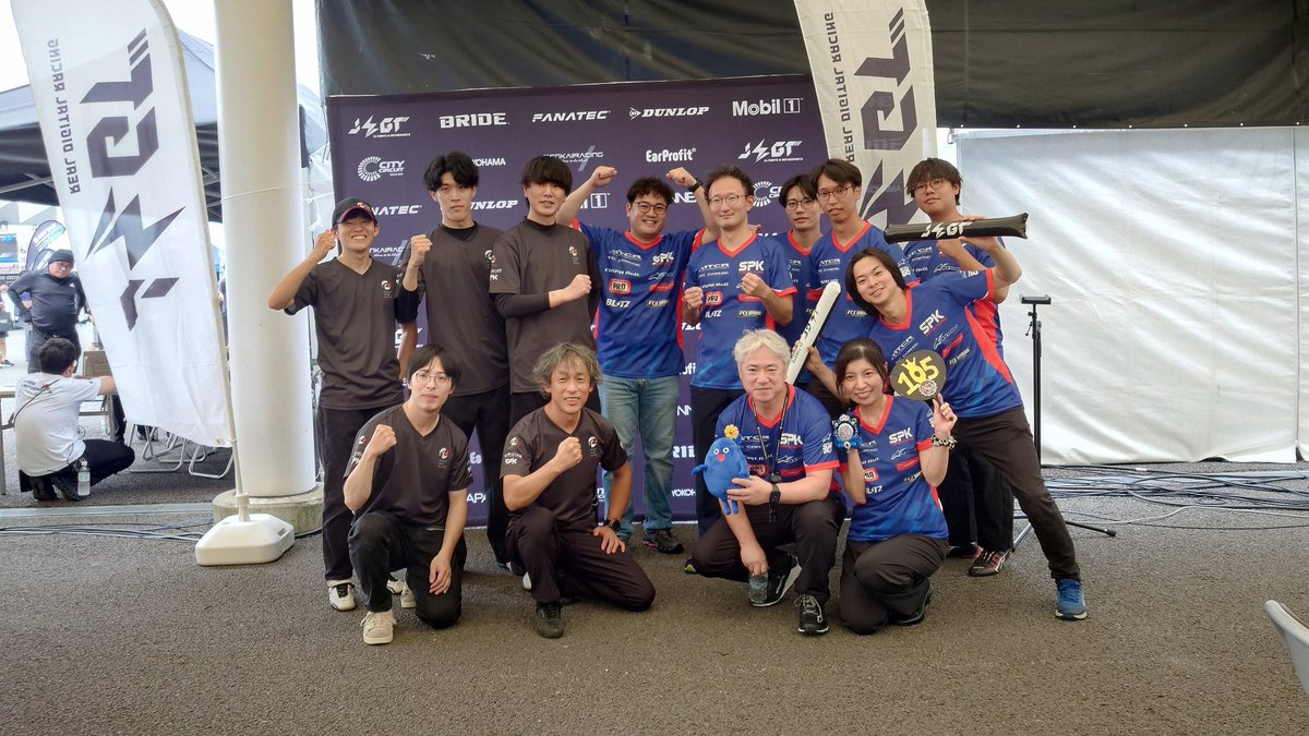 calsonic1223's tweet photo. 昨日今日と富士スピードウェイで
JEGT Rd.1、Rd.2 が開催されました。

105号車の結果は
Rd.1
　HS：LOSE
　セミ耐久：P9→P9
Rd.2
　HS：WIN
　セミ耐久：P2→P9

今シーズンは、ヘッドコーチとしてTC CORSEのサポートを行っていきますので、一緒に応援して頂ければと思います！
#JEGT https://t.co/01Klht3BMc