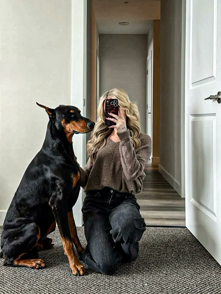 Kate's paws 🐾🐕 tweet media