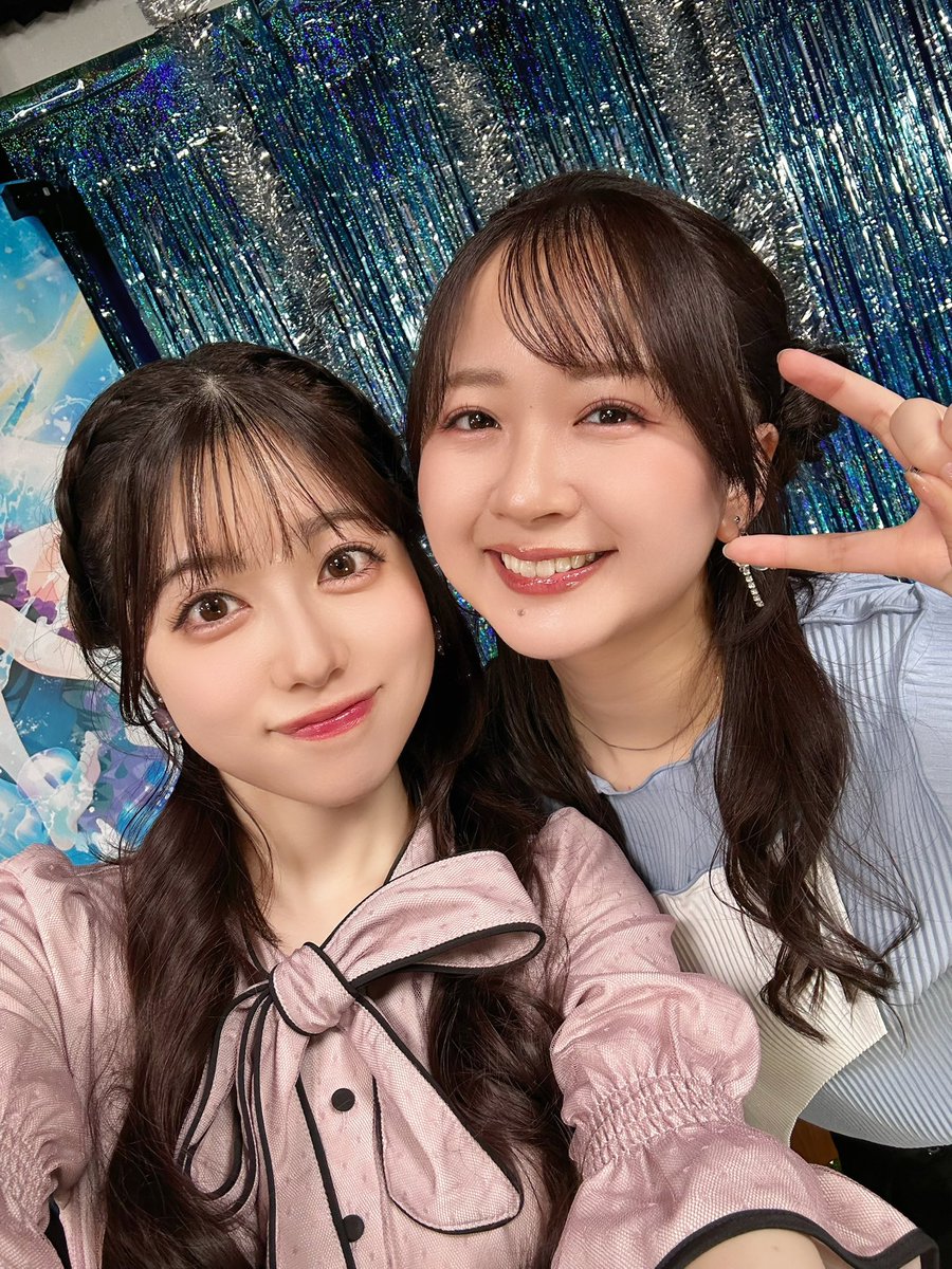 Carin_Official's tweet photo. #ラスバレ 5.5周年記念SP生放送
ご視聴ありがとうございました✨✨✨

あっという間の2時間だった…！
アサルトリリィって愉快で最高だねぇ🥹💗

ペアの知葉ちゃんと
不正姉妹の石飛ちゃんと📸笑 https://t.co/RD3ixNzUrW