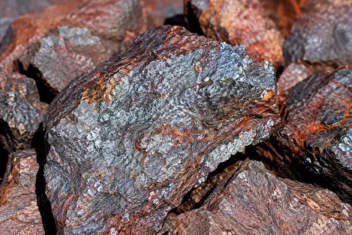 VISITAFRICA21's tweet photo. More than a mountain, Liganga and Mchuchuma represent one of Tanzania's most valuable iron ore resources. As the mining sector continues to drive industrial development, https://t.co/vNqlid9AJq