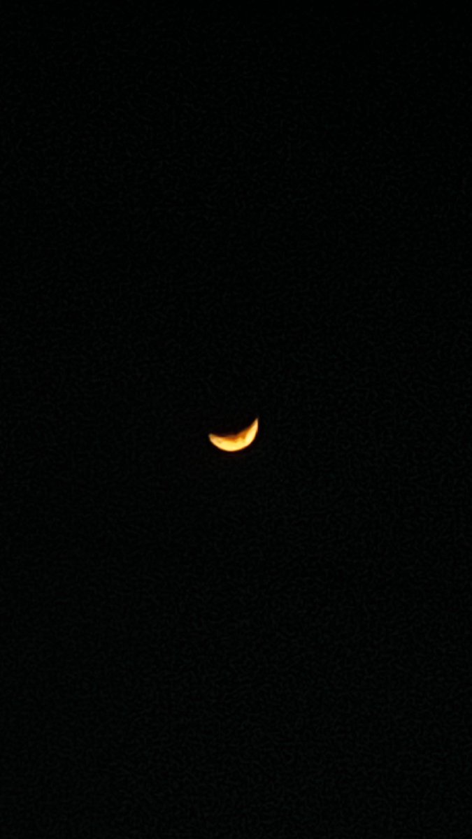 nocturnbind's tweet photo. Look up and let your mind wander into the night. Perhaps the crescent light piercing through the darkness hold the answers to your longing. https://t.co/P7iXhwdG6S