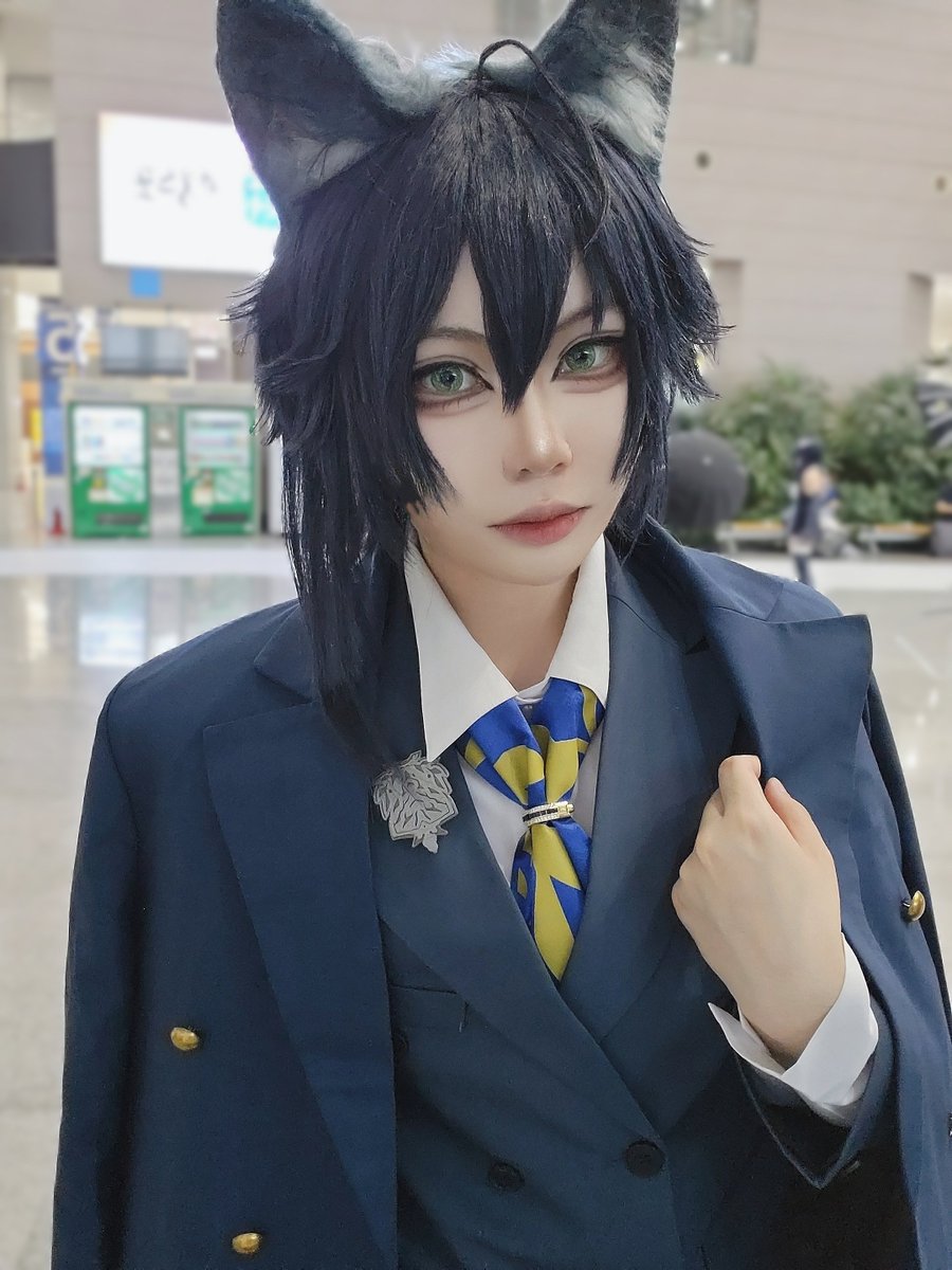 somu_cos's tweet photo. 맹. . .🐺 https://t.co/44BK51Uwdm