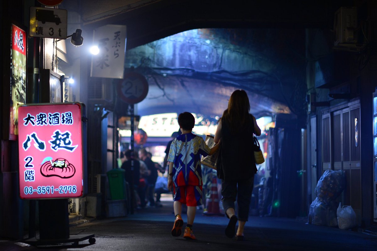 tenten_rs's tweet photo. 今話題の例のアレではなく
約40年前のアレだぜ😎
AI Nikkor 105mm F1.8S 試し撮り
9枚羽ボケ🥰
友人兄者に借りパクされたのを大人買いで二代目復活✨
例のアレはスペシャルエディションでてこないかなぁ🥹
#例のアレ
#NikonDf
#みんな大好きコリドー街 https://t.co/8ts1dVO6l0