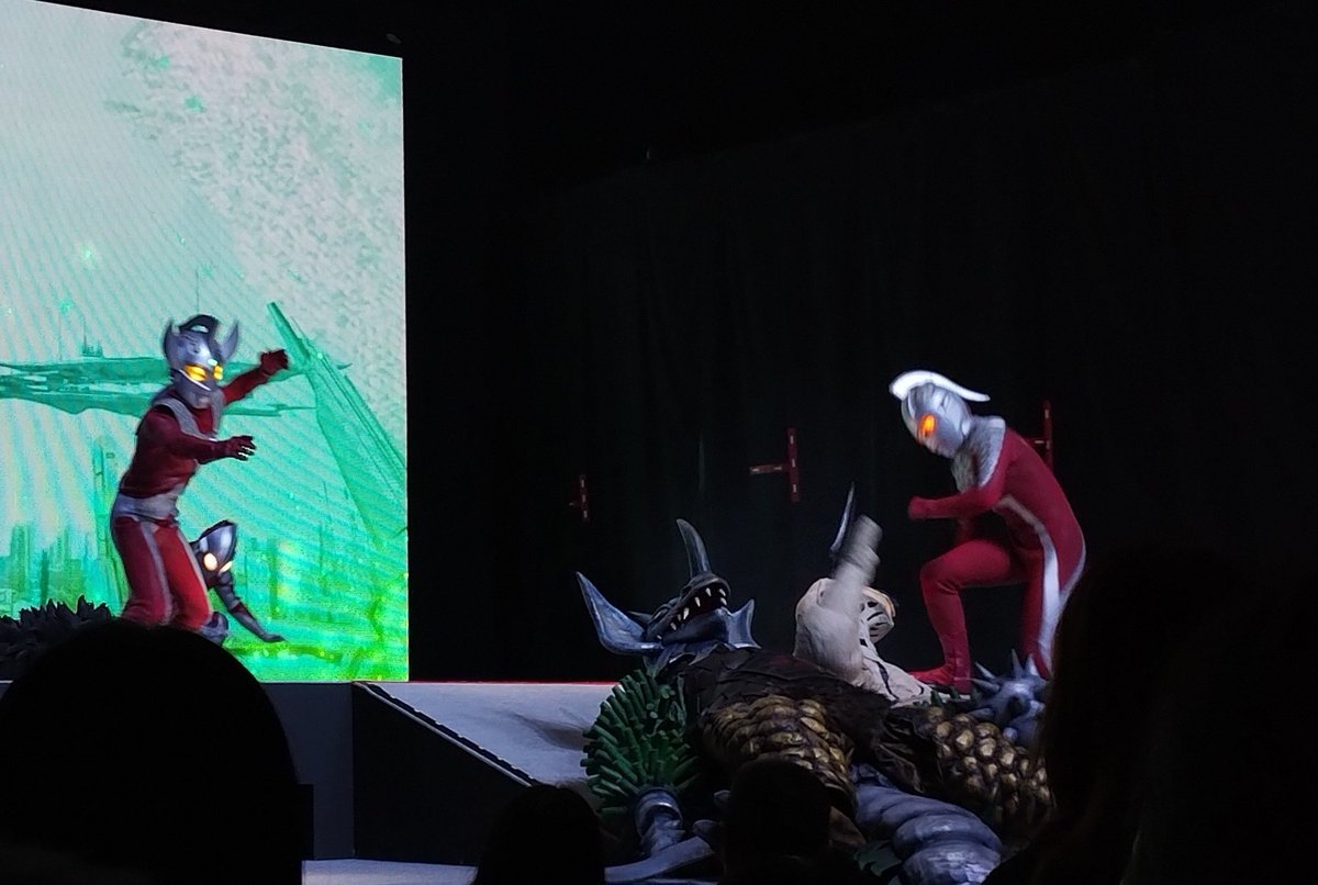 srunp's tweet photo. @mugimugichaaa 言われて��れば3月のウルトラ6兄弟 THE LIVEタロウ編やよみランや他のショーとかでよく見るタイラントとは違うかもですね！
特に体型と目が https://t.co/nOQv1IbNHx