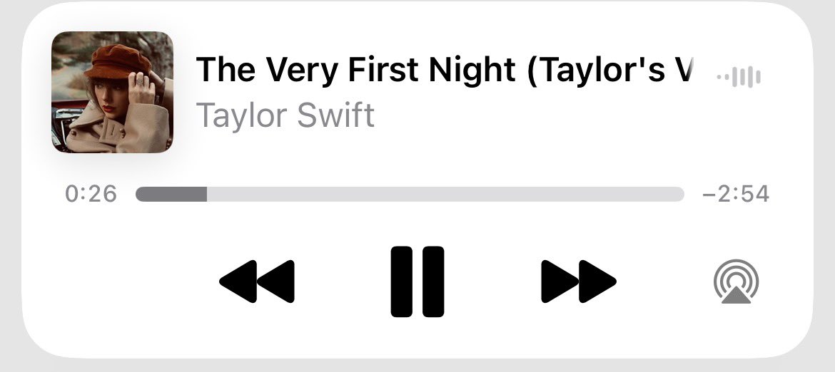 longlivelupin's tweet photo. this wlw anthem https://t.co/lv05Xs5uti