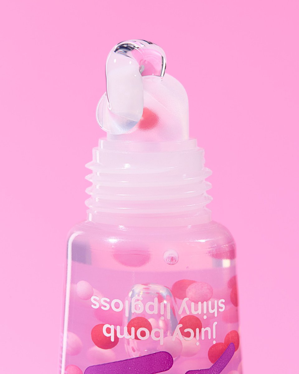 essence_ZA's tweet photo. ur NEW limited edition #SayItWithJuicy lipglosses? 👀💋 they might look a little familiar... ✨ inspired by our viral juicy bomb lipglosses 

which one are you choosing?

🍎 LITTLE SUNSHINE
🍓 YOU'RE WOW

exclusively available in-store at @Dischem https://t.co/ZrcTu6JB2w