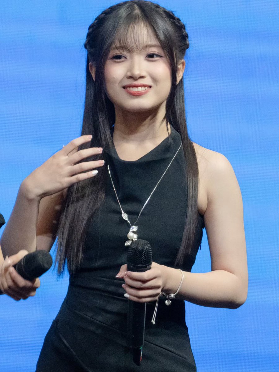 wsspbruhh's tweet photo. Fritzy🥰🤣

#jkt48 https://t.co/7kaprhvPBn