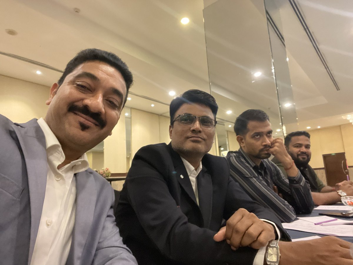 ntitconsultancy's tweet photo. 📞 **Connect with us for your infrastructure requirements and business enquiries.**

आपला,
**डॉ. निलेश ठाकरे**
**MD &amp; Co-Founder**

आपला,
डॉ. निलेश ठाकरे
MD &amp; Co-Founder

🌐 For more information: 

https://t.co/goHo3JGIwG https://t.co/4oxm9WloZF