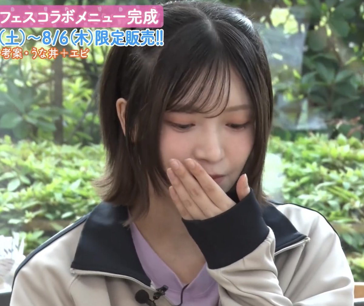 Sakura_yukiJr's tweet photo. もぐもぐしてるあきほちゃんが愛おしすぎてこんなの目の前で見せられたらその場でお構い無しに頭撫でる自信しかないからやめてほしい https://t.co/vHAZ6IxoLy