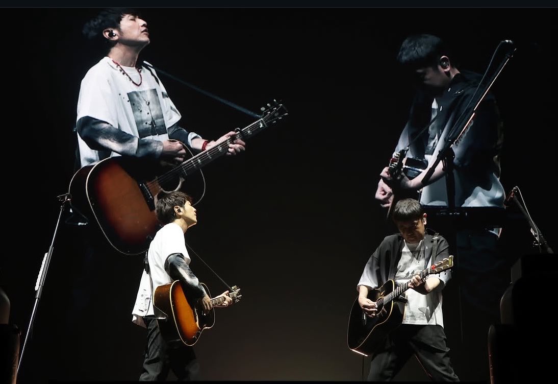 momosuke_3's tweet photo. 来週はゆず #心音ツアー のオーラス！
発券してきたけど輪の先行でまさかの横アリスタンド。
でも前回Kアリーナで7列目だったし、今回は全体が見えてありかも☺️
しかも上の割には結構見やすそうな席で。
楽しみ楽しみ☺️ https://t.co/93FYeds6aj