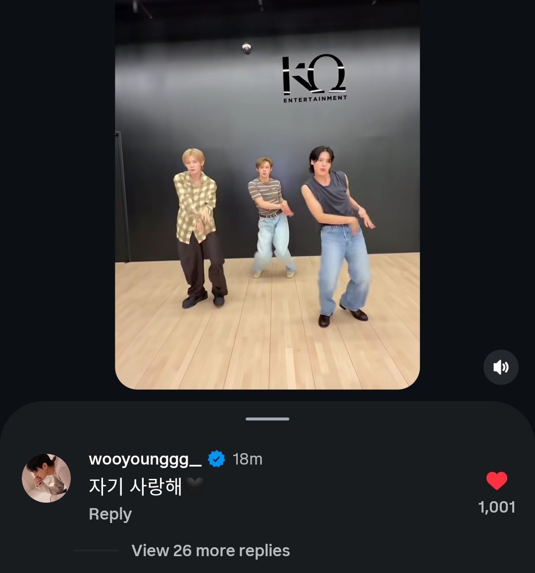 loopszzn's tweet photo. wooyoung commented “darling i love you 🖤” on the ice cream challenge reel with yeonjun and yeosang https://t.co/egHir8hdKx