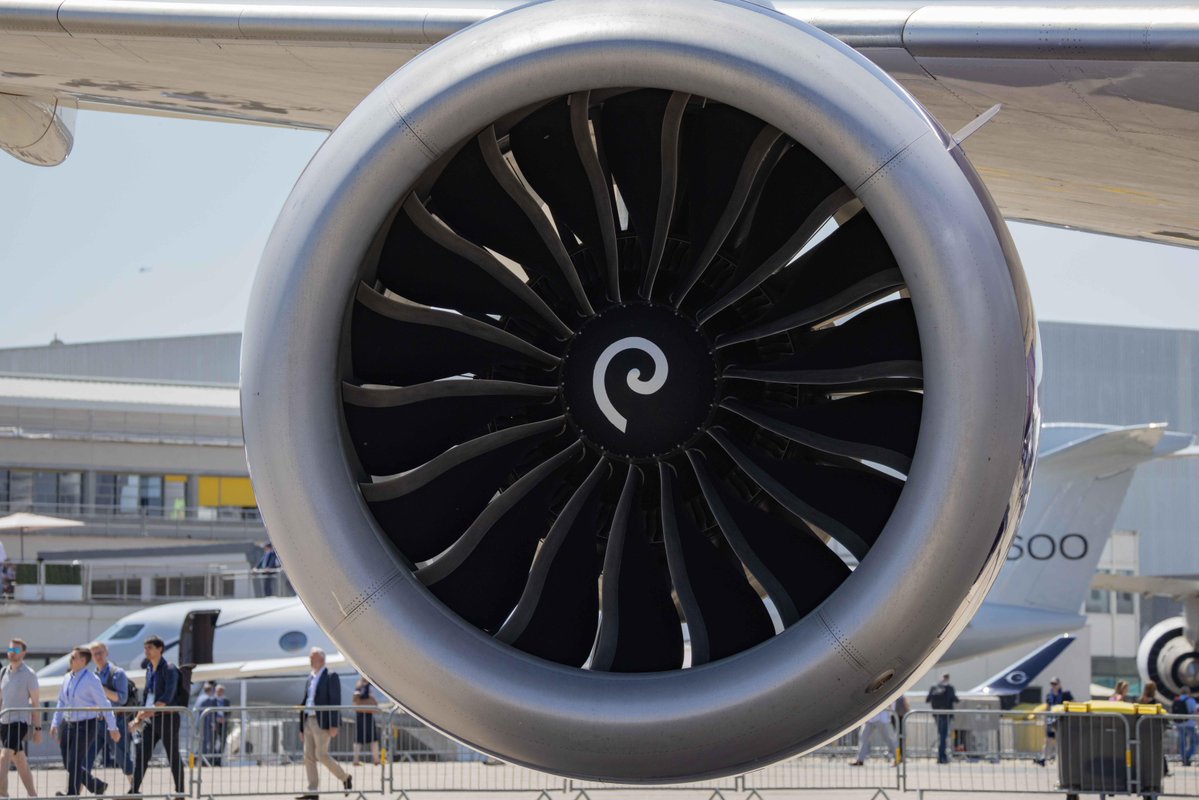 GE_Aerospace's tweet photo. NEWS 📰

GE Aerospace’s GEnx-1B engine has surpassed the 50 million flight hour mark in just over 14 years, the fastest rate ever for a GE Aerospace commercial widebody engine. 

“Reaching 50 million flight hours for the GEnx-1B in less than 15 years is a remarkable milestone, and it reflects the trust our customers place in GE Aerospace every day,” said Mohamed Ali, President & CEO, GE Aerospace Commercial Engines & Services.

Learn more: https://t.co/pgWsy4AKNA

#GEAerospaceFIA #FIA2026 #GEnxPower