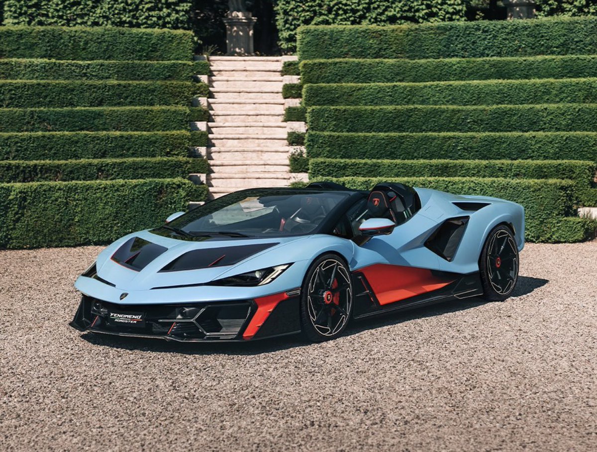 LamboCIub's tweet photo. Fenomeno Roadster https://t.co/w9s4rVRDyC
