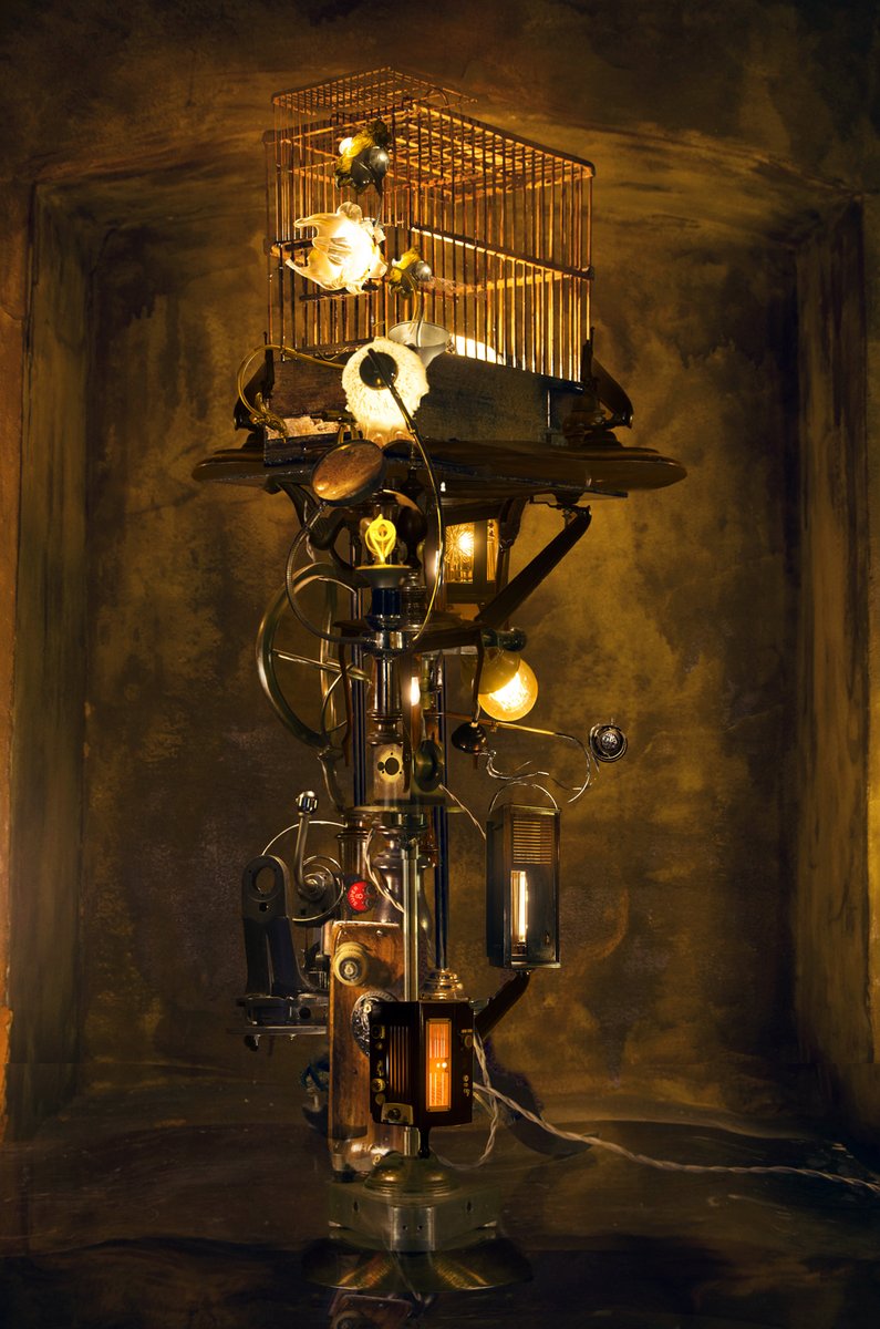 FlRATEREZ's tweet photo. Steampunk, NewSteampunk  Old Machines https://t.co/NTDyEEQWXl