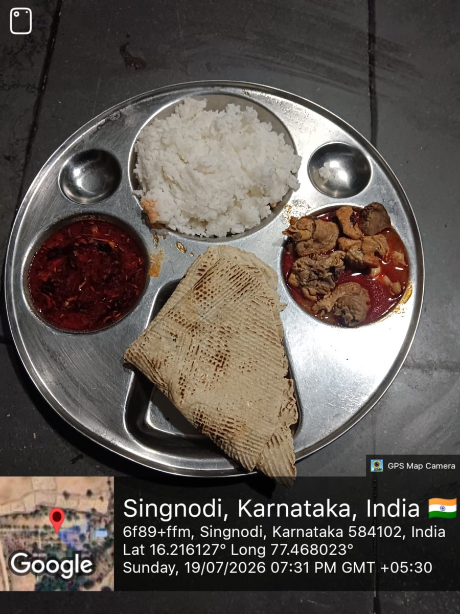 MDRSSinganodiSC's tweet photo. #SocialWelfare_Karnataka 
#SocialAudit_SWDMeals 
Night dinner https://t.co/MuYYJTg5rm