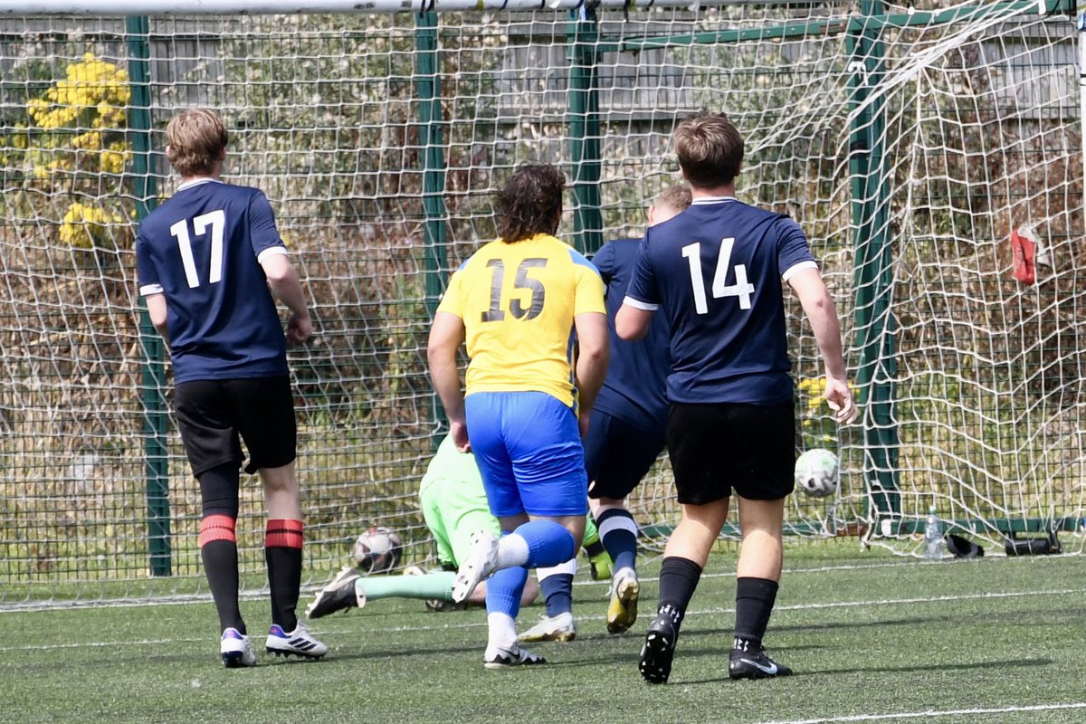 TerencePope4's tweet photo. Yesterdays friendly Billinge v Haydock https://t.co/qJ7l9D0tHI