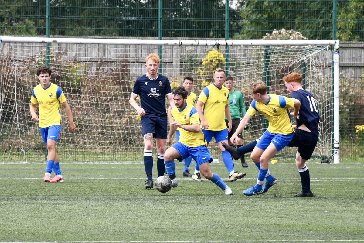 TerencePope4's tweet photo. Friendly between Billinge v Haydock yesterday https://t.co/jnYuyOV8Dw